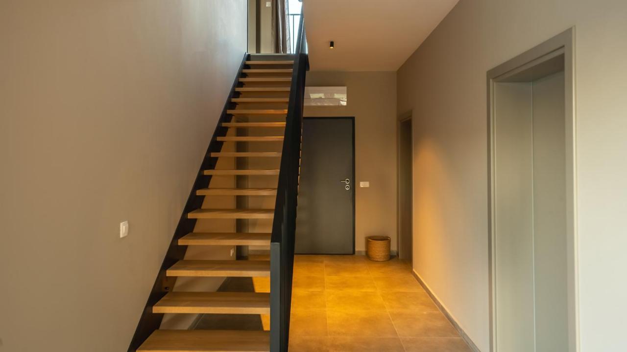 Villa & Jardin - Luxury Villa With Swimming Pool Vrh  Buitenkant foto